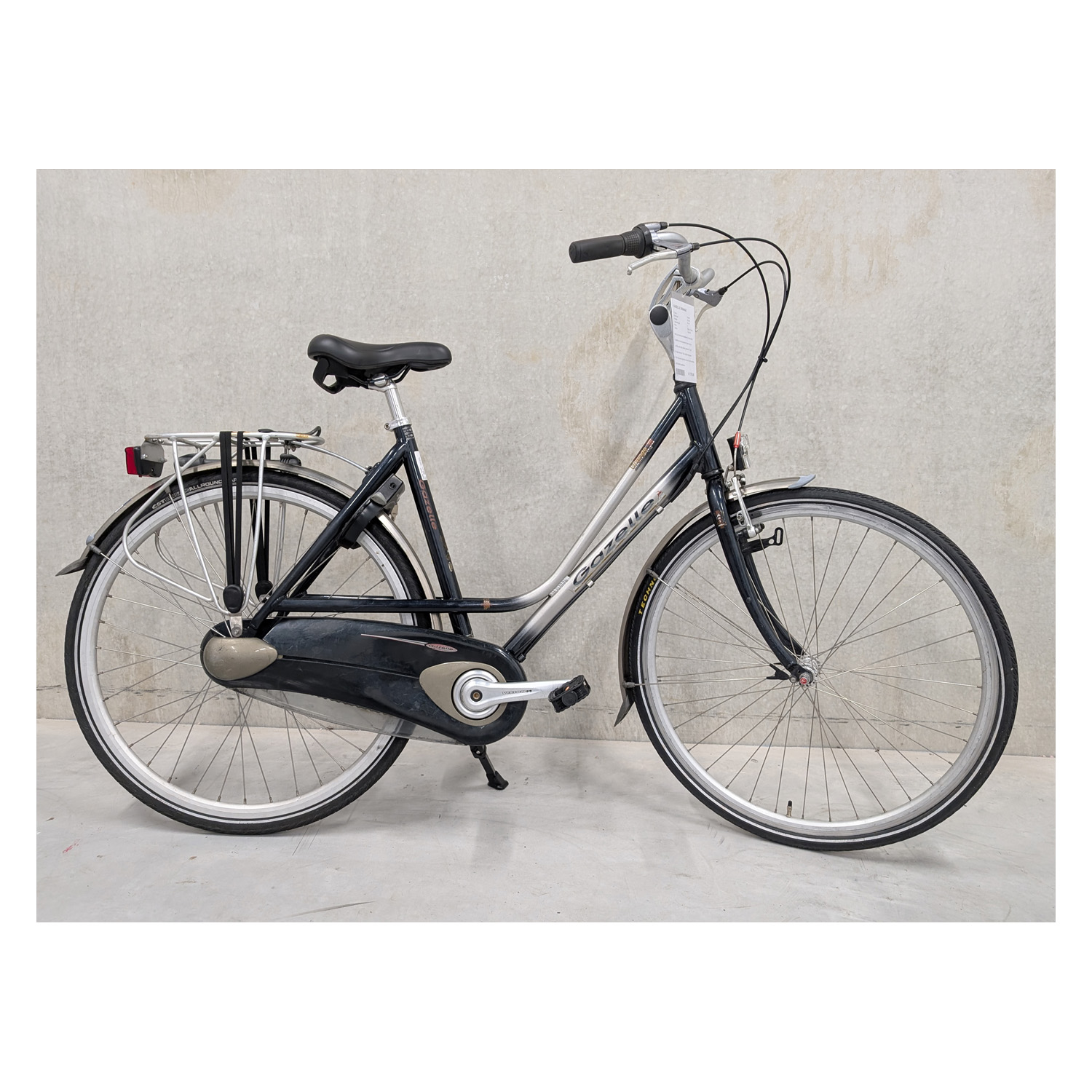 Gazelle Orange 49 cm tweedehands stadsfiets Gazelle Orange 49 cm tweedehands stadsfiets