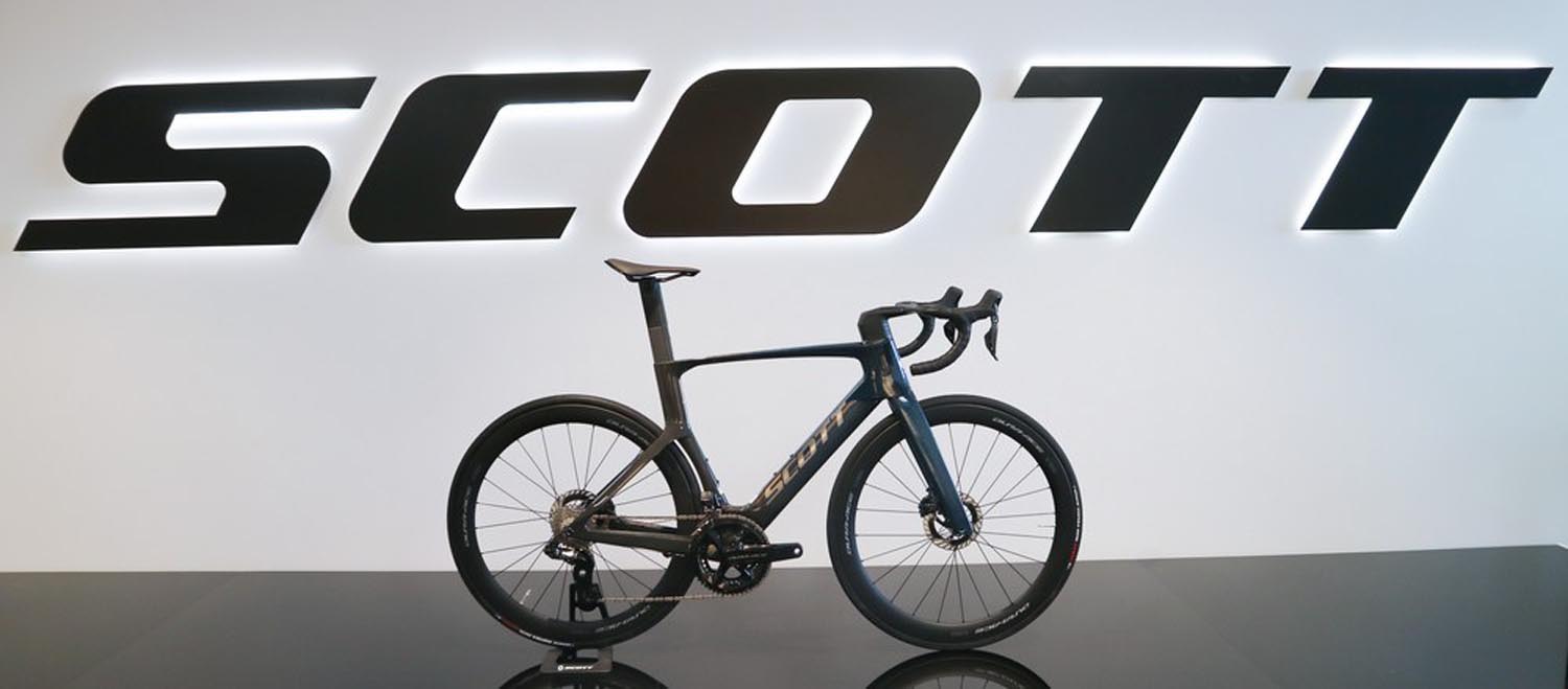 De gloednieuwe Scott Foil RC 2023