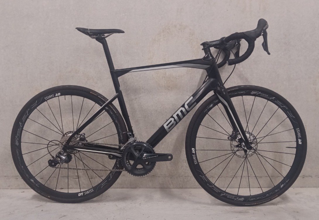 BMC Roadmachine 02 56 cm tweedehands racefiets