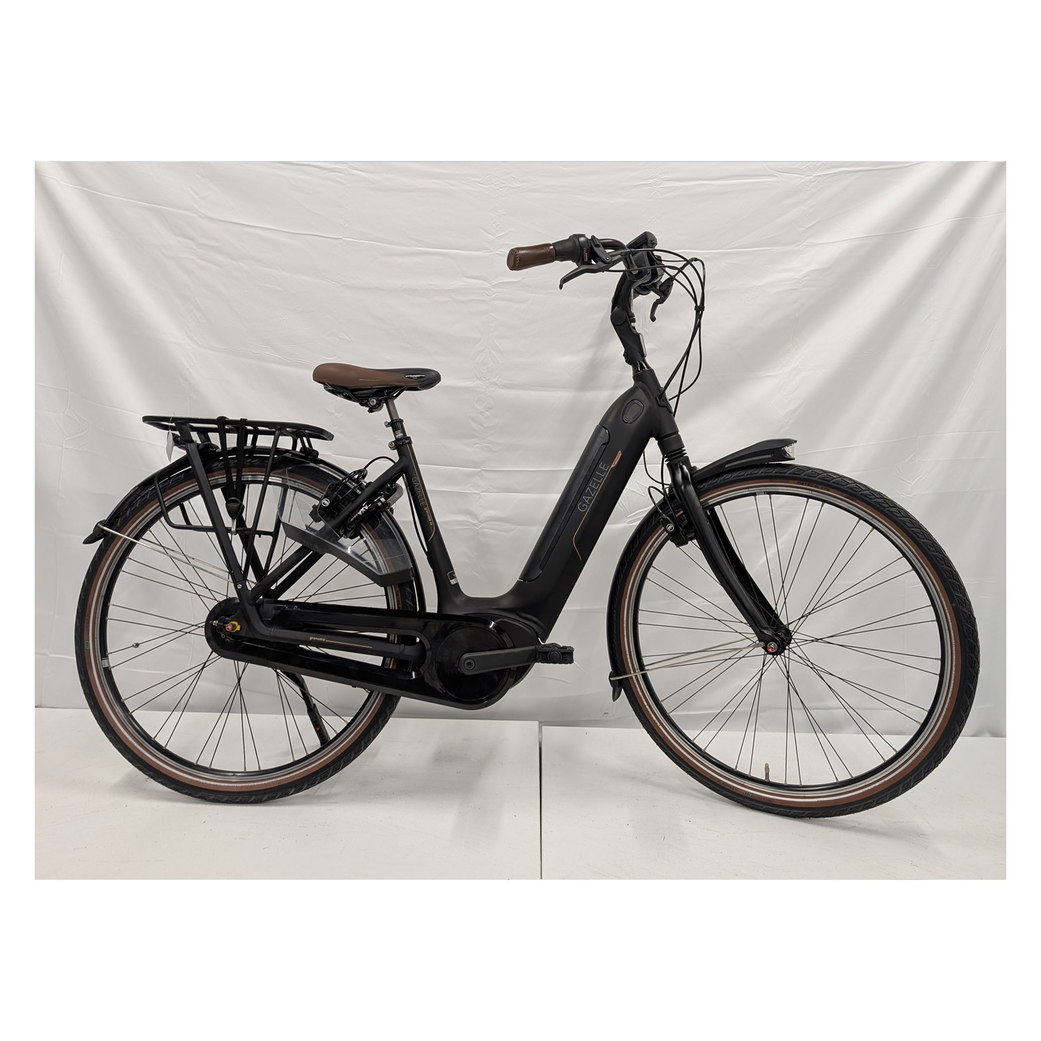 Gazelle Grenoble C8 HMB 49 cm tweedehands e-bike