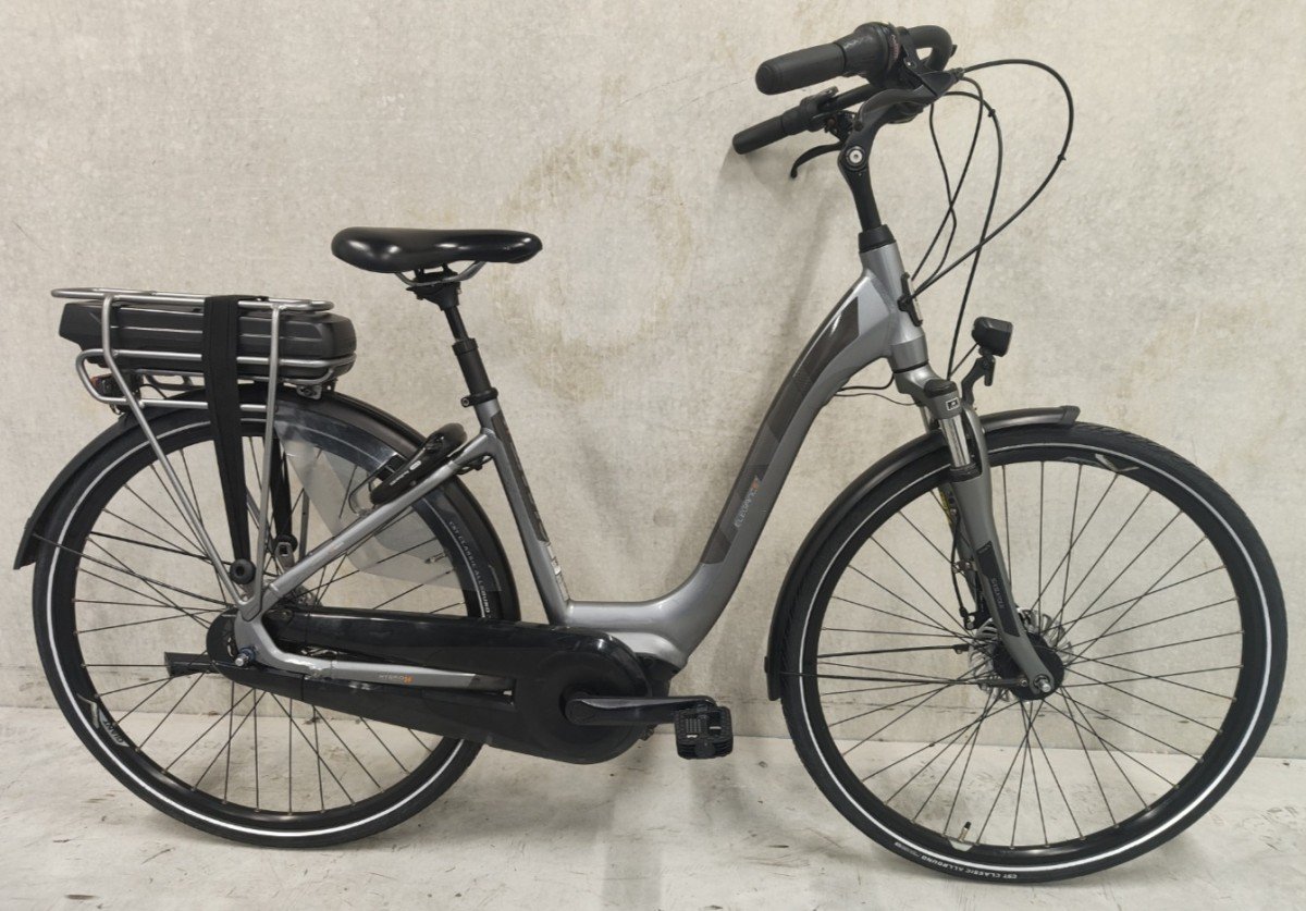 Giant Elegance E+ 2 46 cm tweedehands stadsfiets