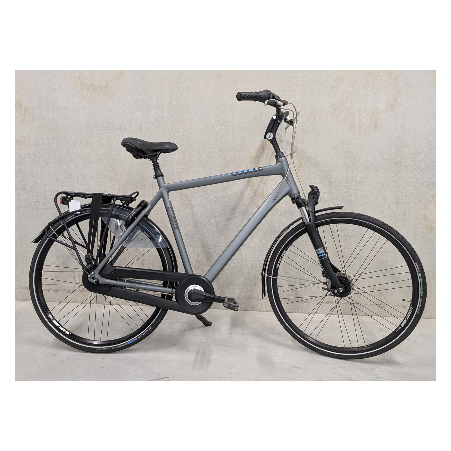 Giant Ultimo 60 cm tweedehands stadsfiets Giant Ultimo 60 cm tweedehands stadsfiets