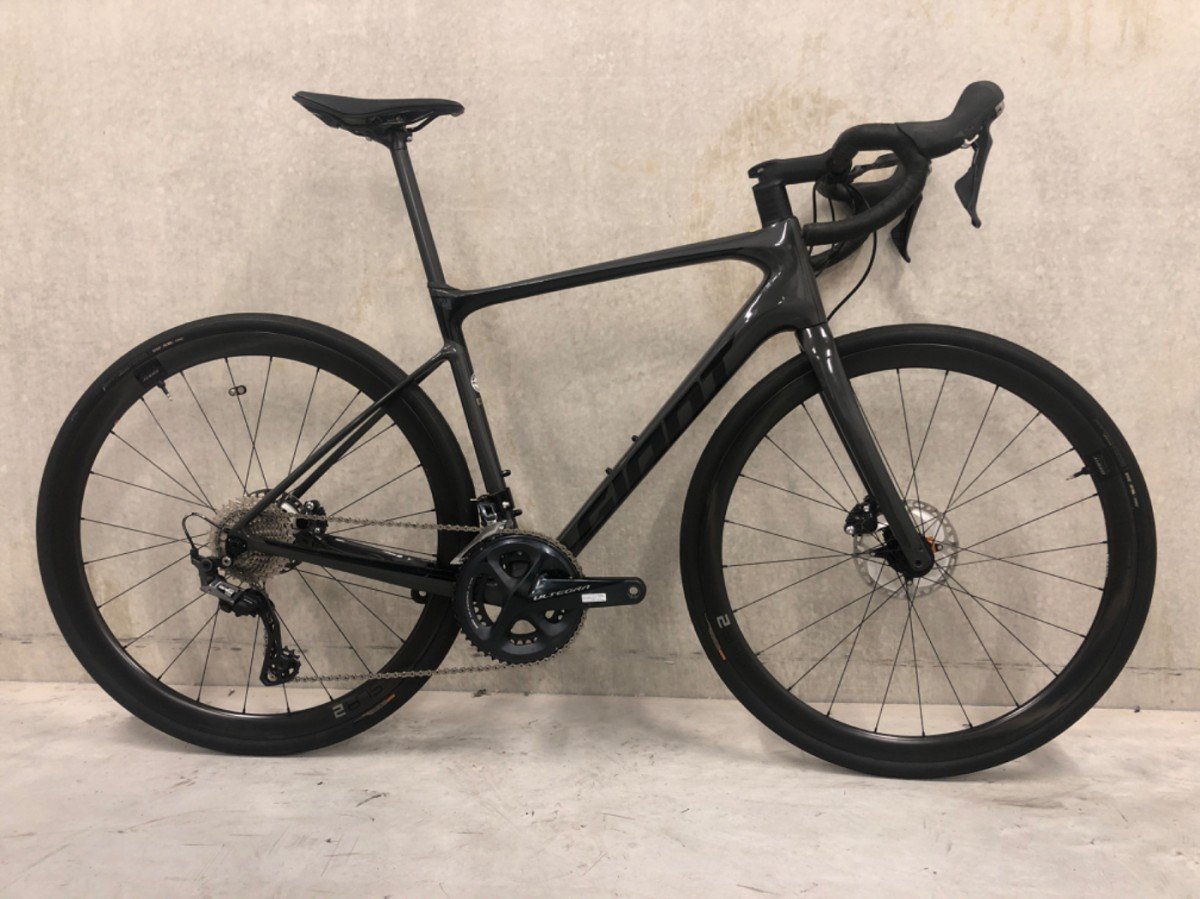 GIANT Defy Advanced Pro M tweedehands racefiets