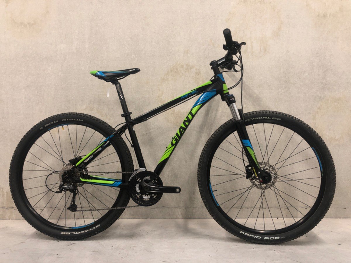 Giant Revel 29er 1 50 cm tweedehands MTB